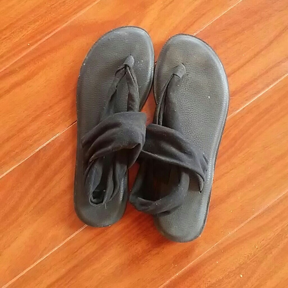 Op sandals